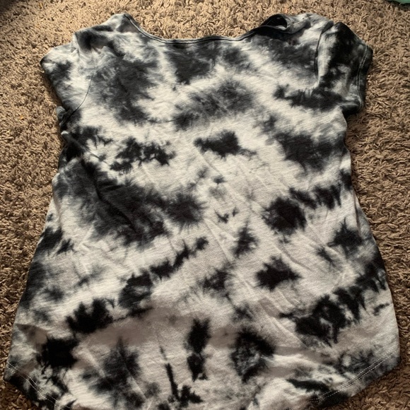 Kids black and white dyed shirt - Picture 2 of 2